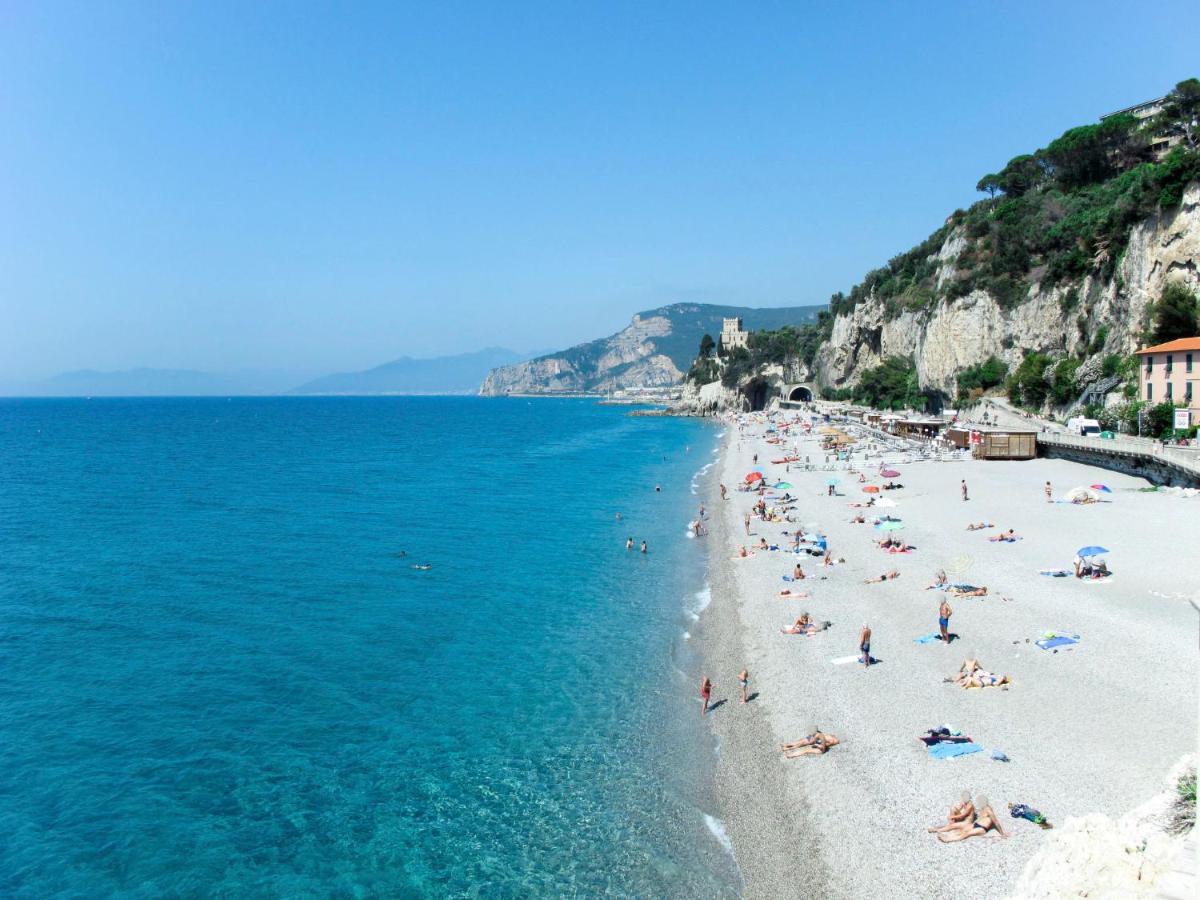 Locazione Turistica Villa Sara Finale Ligure Esterno foto