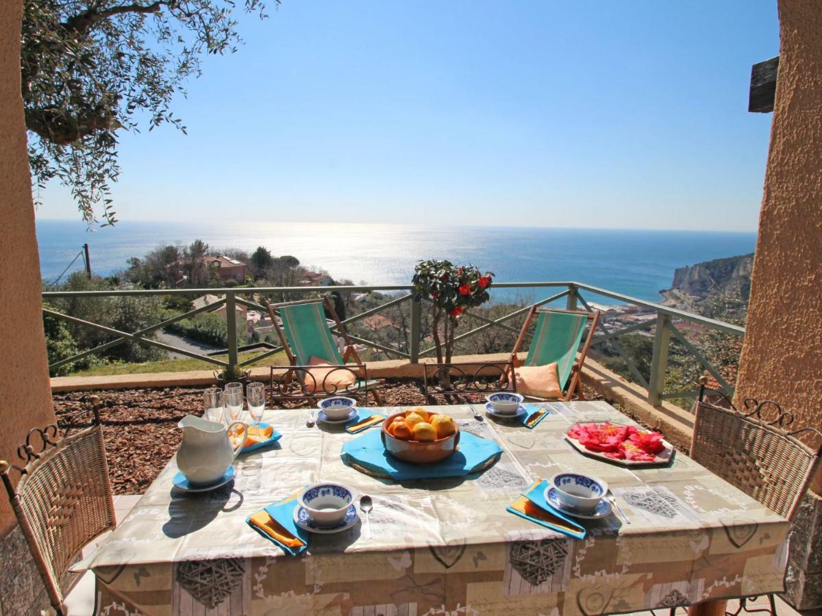 Locazione Turistica Villa Sara Finale Ligure Esterno foto